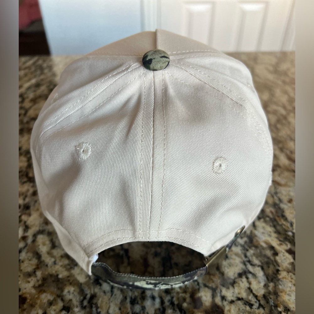New Embroidered’More of God Less of Me’ Off White & Camo Cap - Picture 4 of 7